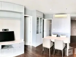 Аренда 2 спальни кондо в Ратчатхещи, Бангкок