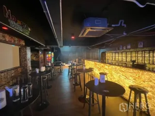 出租 商业空间 在 Watthana, 曼谷