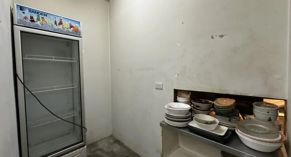 Gewerbefläche zur Miete in Watthana, Bangkok