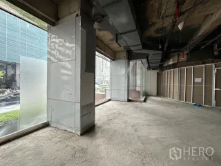 Аренда торговое помещение в Щаттхана, Бангкок