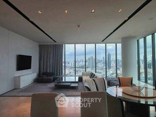 For rent 3 ベッドルーム condo in Khlong San, Bangkok