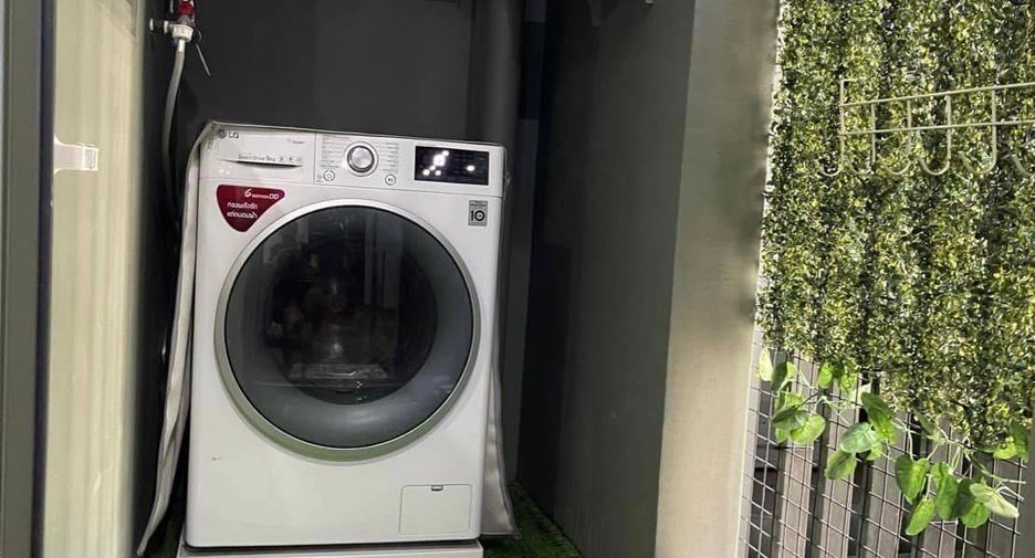 Wohnung zur Miete mit 1 Zimmer in Pathum Wan, Bangkok