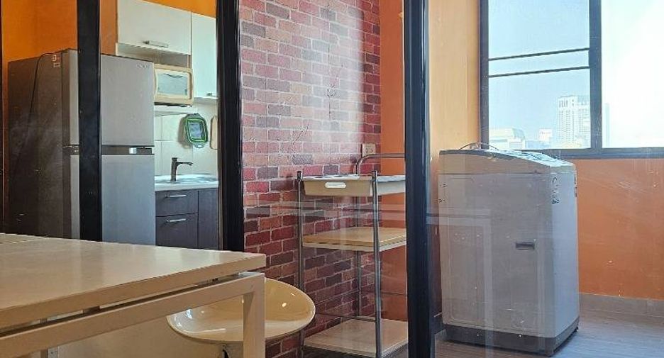 Продажа 1 кровать кондо в Банг Капи, Бангкок
