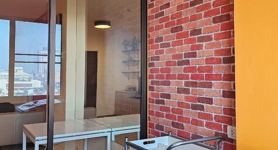 Продажа 1 кровать кондо в Банг Капи, Бангкок