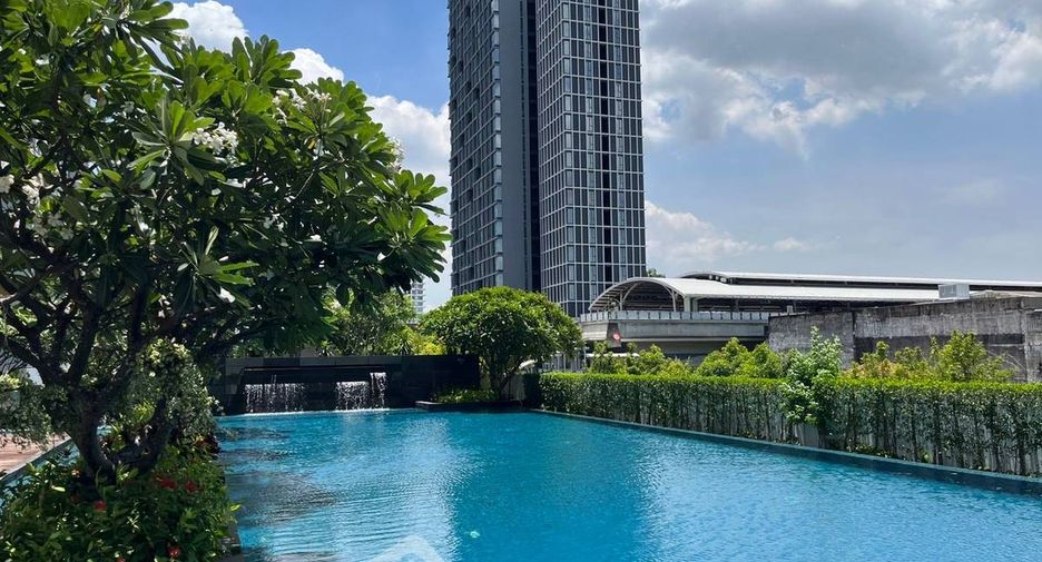 For rent and for sale 2 bedrooms condo in Phra Khanong, Bangkok