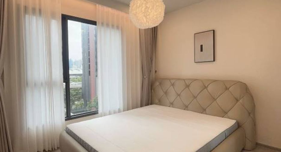 For rent and for sale 2 bedrooms condo in Huai Khwang, Bangkok