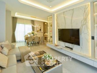Haus zur Miete und zum Kauf mit 4 Zimmer in Sai Mai, Bangkok