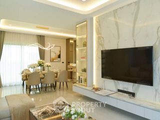 Haus zur Miete und zum Kauf mit 4 Zimmer in Sai Mai, Bangkok