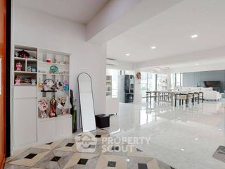 ขาย 2 ห้องนอน คอนโด ใน จตุจักร, กรุงเทพฯ