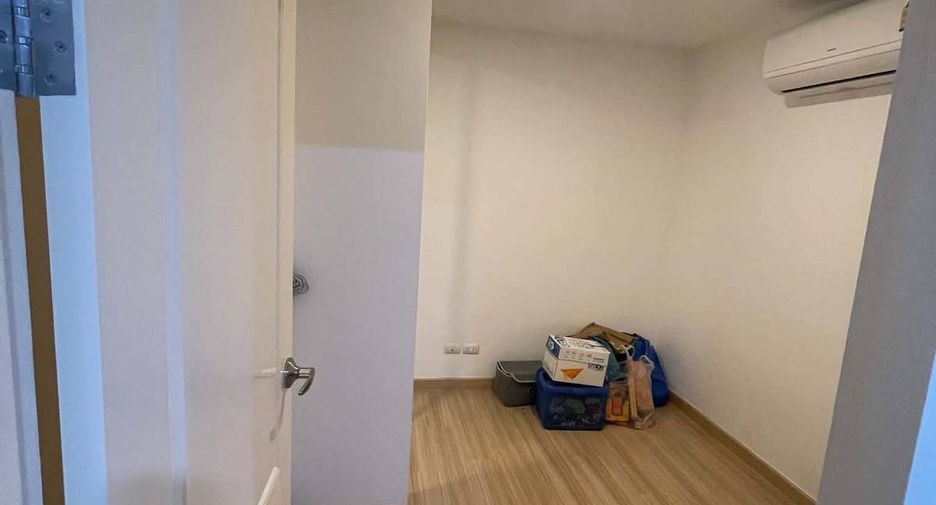 For sale 2 bedrooms condo in Bang Phlat, Bangkok