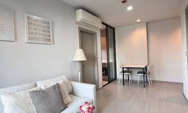 For rent and for sale 2 bedrooms condo in Huai Khwang, Bangkok
