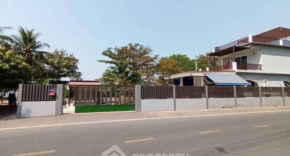 Продажа 2 спальни дом в Mueang Chon Buri, Чонбури