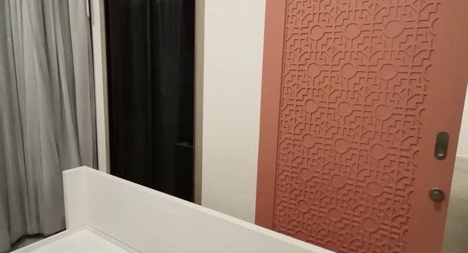 For sale 2 bedrooms condo in Bang Phlat, Bangkok