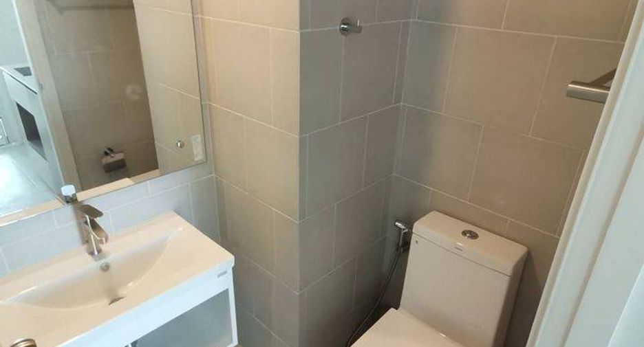 For sale 2 bedrooms condo in Bang Phlat, Bangkok
