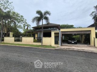 For sale 2 ベッドルーム villa in Bang Lamung, Chonburi