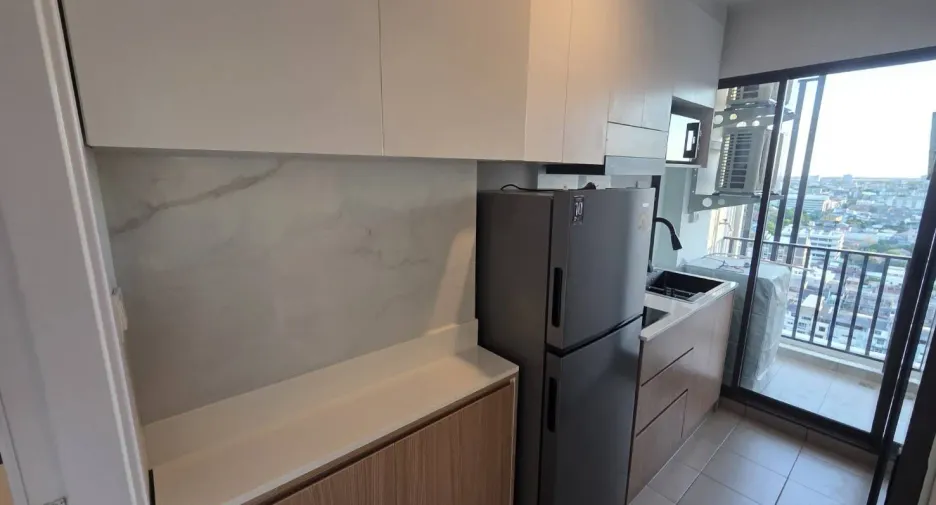 Wohnung zur Miete mit 1 Zimmer in Chom Thong, Bangkok