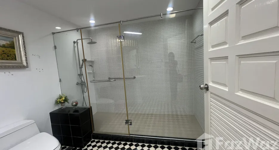 ขาย 6 ห้องนอน คอนโด ใน บางพลัด, กรุงเทพฯ