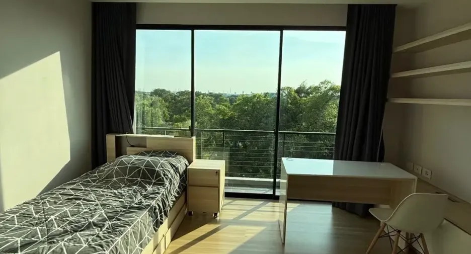 Haus zum Kauf und zur Miete mit 3 Zimmer in Saphan Sung, Bangkok