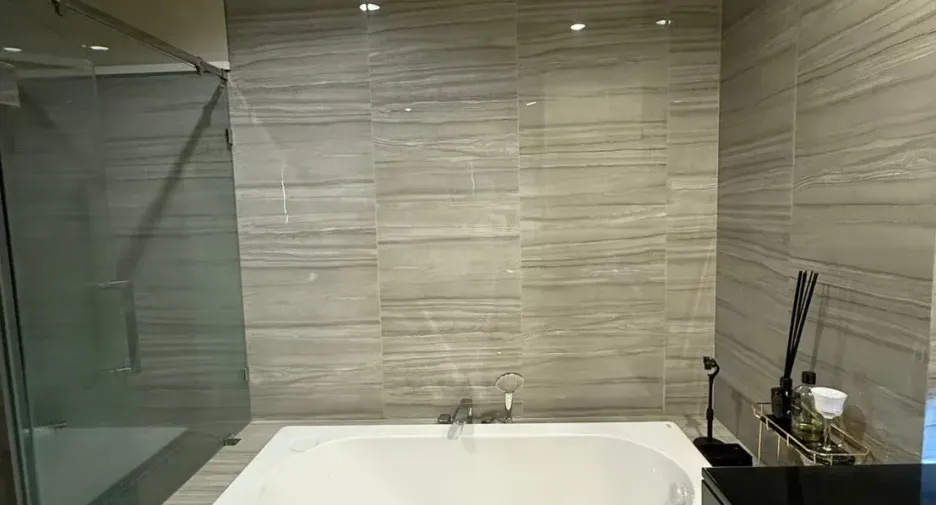 Haus zum Kauf und zur Miete mit 3 Zimmer in Saphan Sung, Bangkok