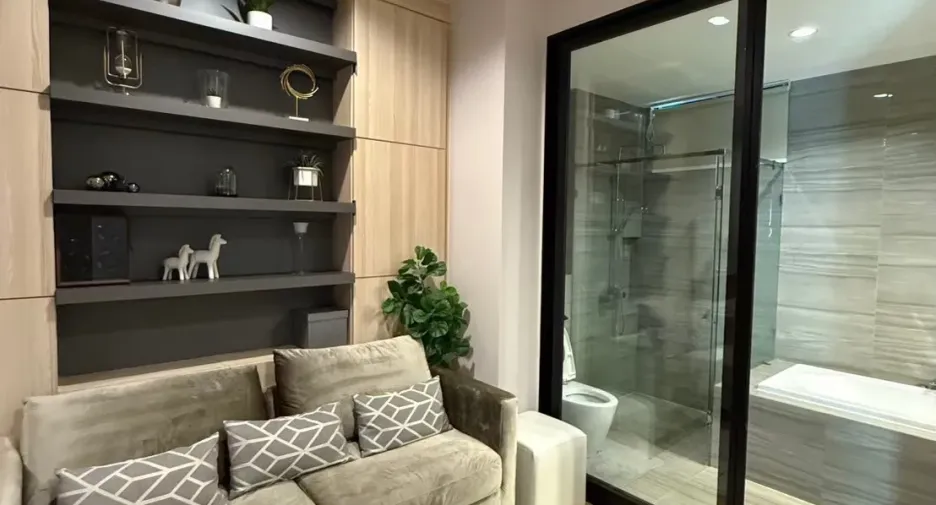 Haus zum Kauf und zur Miete mit 3 Zimmer in Saphan Sung, Bangkok