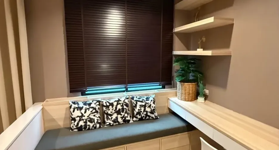 Haus zum Kauf und zur Miete mit 3 Zimmer in Saphan Sung, Bangkok