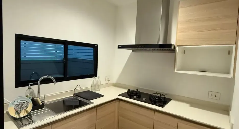 Haus zum Kauf und zur Miete mit 3 Zimmer in Saphan Sung, Bangkok