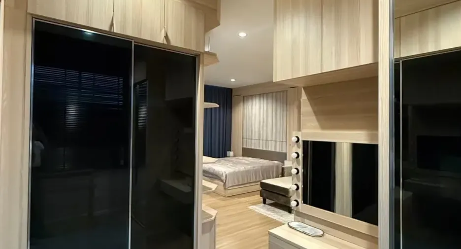 Haus zum Kauf und zur Miete mit 3 Zimmer in Saphan Sung, Bangkok
