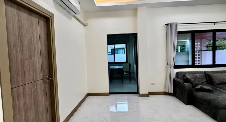 À louer 3 chambres maison à Mueang Chiang Mai, Chiang Mai