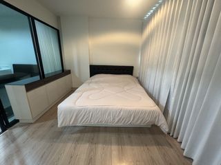 Wohnung zum Kauf und zur Miete mit 1 Zimmer in Phra Khanong, Bangkok