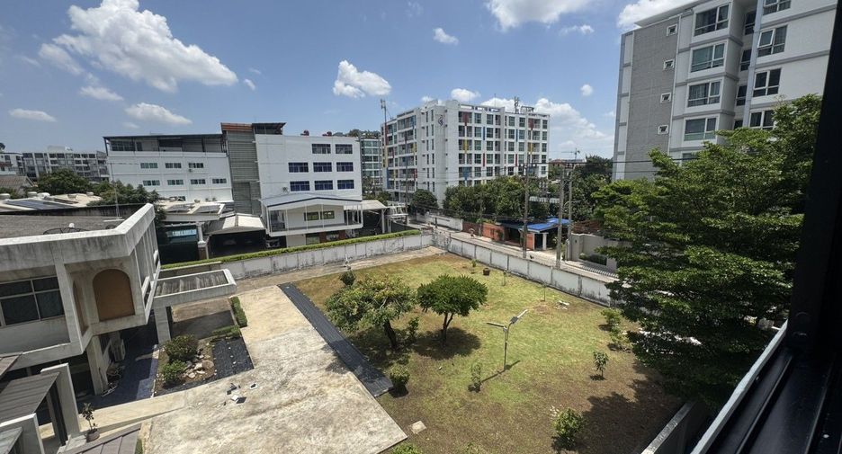 Wohnung zum Kauf und zur Miete mit 1 Zimmer in Phra Khanong, Bangkok