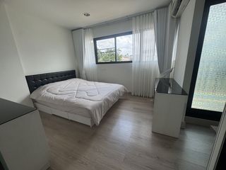 Wohnung zum Kauf und zur Miete mit 1 Zimmer in Phra Khanong, Bangkok