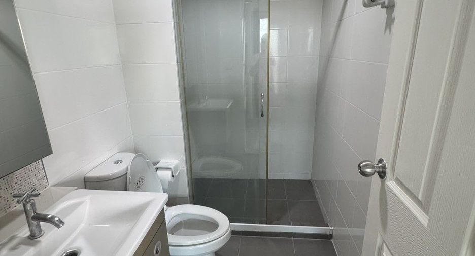 Wohnung zum Kauf und zur Miete mit 1 Zimmer in Phra Khanong, Bangkok
