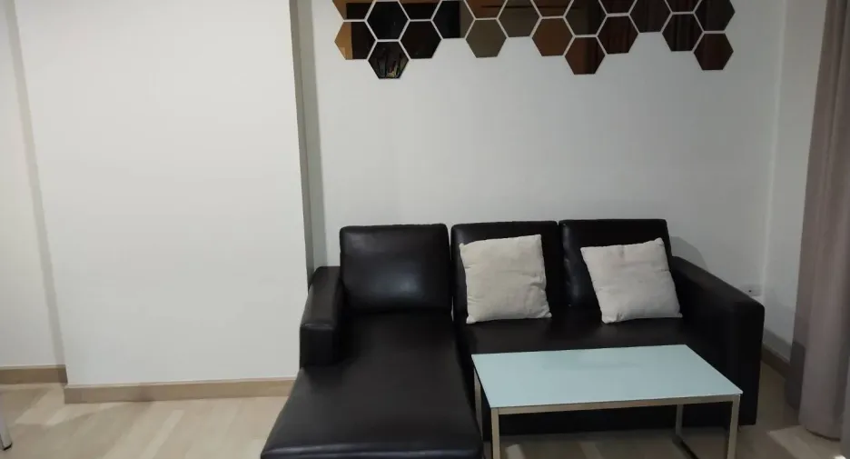 For rent 1 bed condo in Huai Khwang, Bangkok