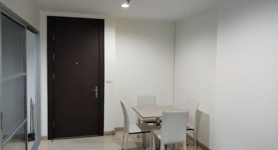 For rent 1 bed condo in Huai Khwang, Bangkok