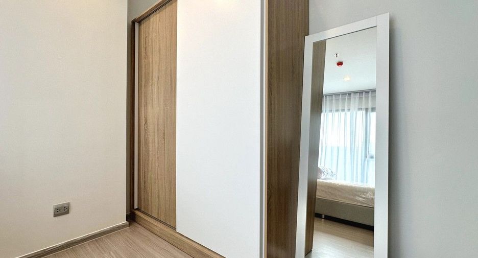 For sale 1 bed condo in Huai Khwang, Bangkok