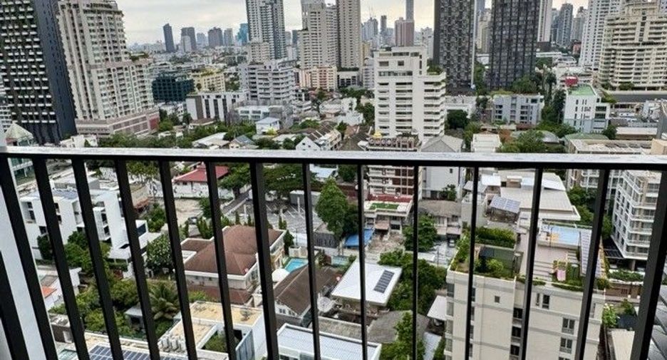 Продажа и аренда 1 кровать кондо в Кхлонг Тоеи, Бангкок