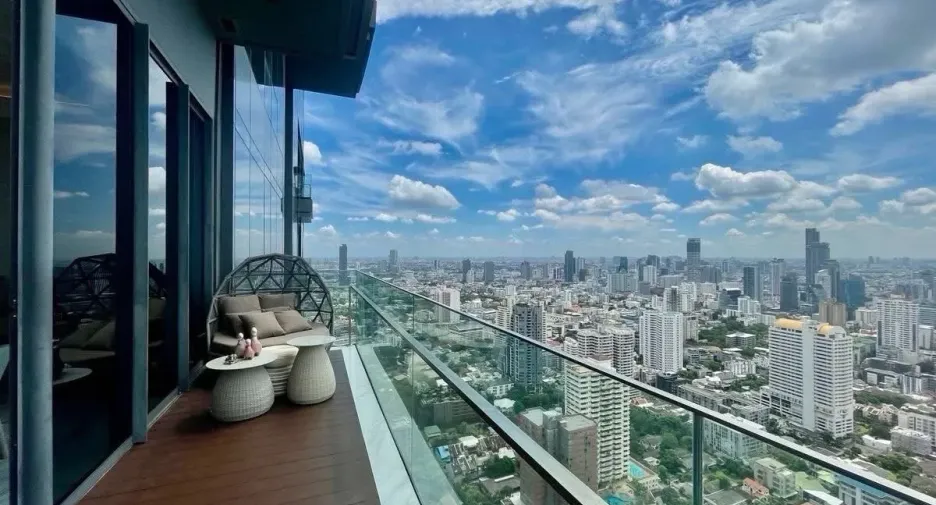 À louer 2 chambres condo à Khlong Toei, Bangkok