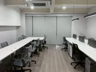 出租 办公室 在 Phra Khanong, 曼谷