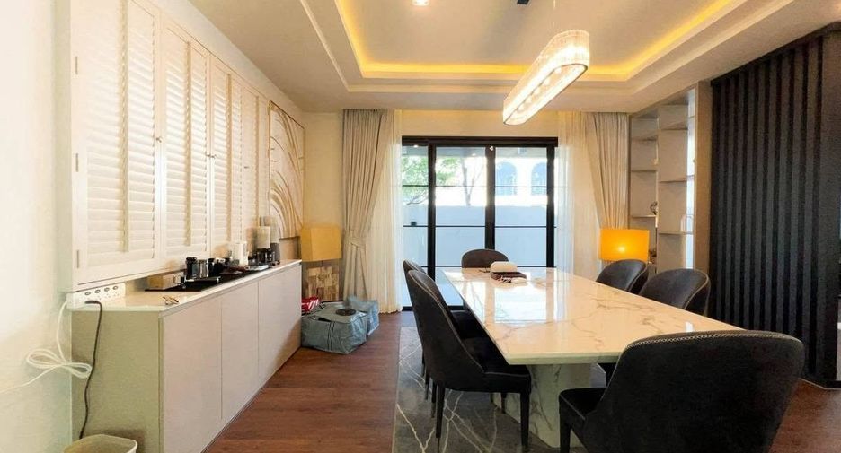 出售 4 卧室 独立屋 在 Bang Lamung, Chon Buri