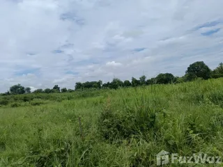 出售 土地 在 Pran Buri, 班武里府