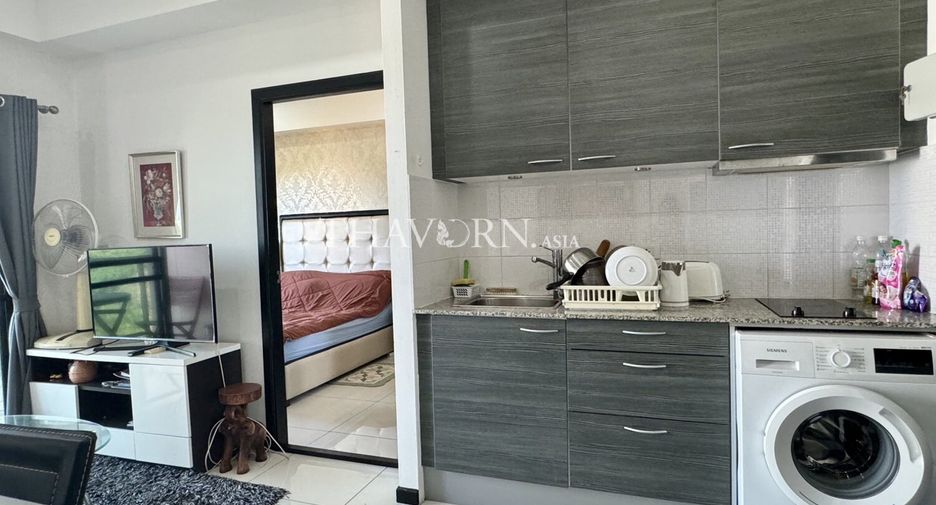 For sale 1 bed condo in Bang Lamung, Chonburi