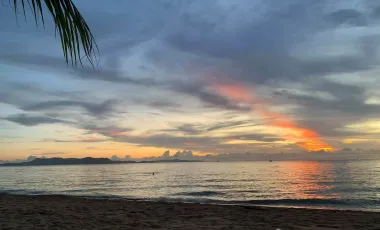 For sale and for rent 2 bedrooms condo in Na Jomtien, Pattaya