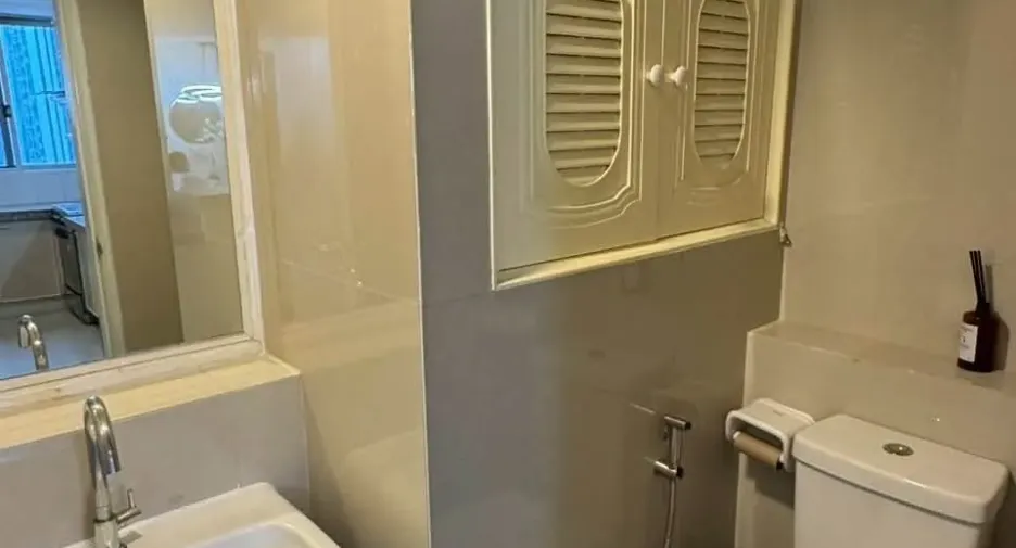 Condo en venta y en alquiler de 2 habitaciones en Watthana, Bangkok