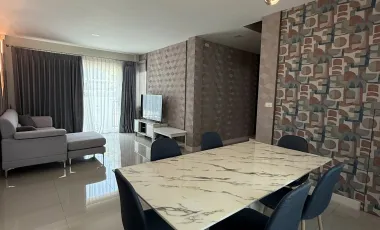 Haus zur Miete mit 3 Zimmer in Bang Phli, Samut Prakan