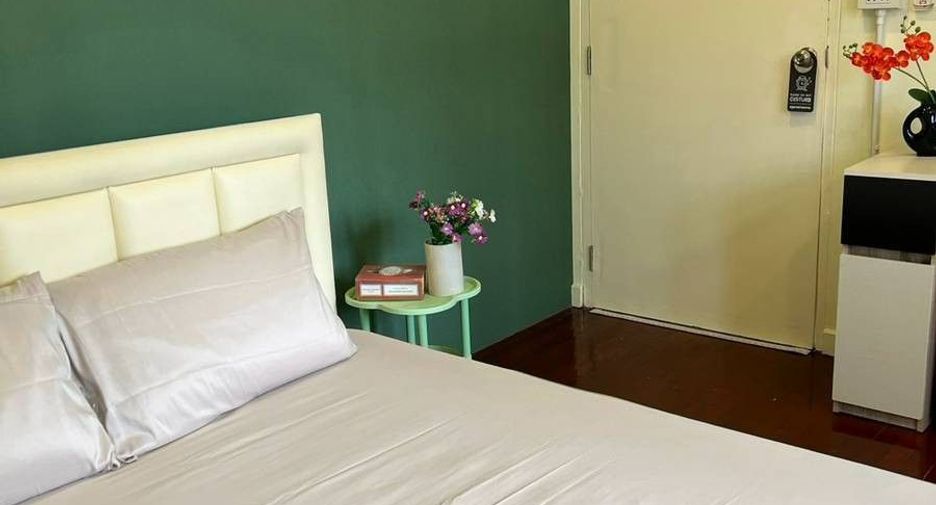 Haus zur Miete mit 5 Zimmer in Mueang Chiang Mai, Chiang Mai