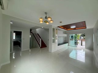 Продажа 3 спальни дом в Bang Phli, Самутпракан