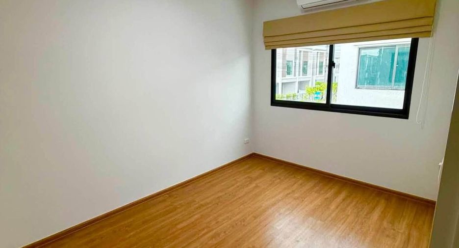 À louer 3 chambres maison à Bang Phli, Samut Prakan