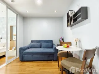 Wohnung zur Miete mit 1 Zimmer in Phra Khanong, Bangkok