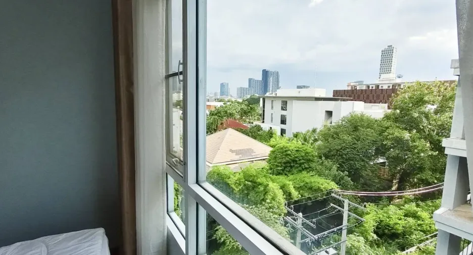 Wohnung zur Miete mit 1 Zimmer in Phra Khanong, Bangkok