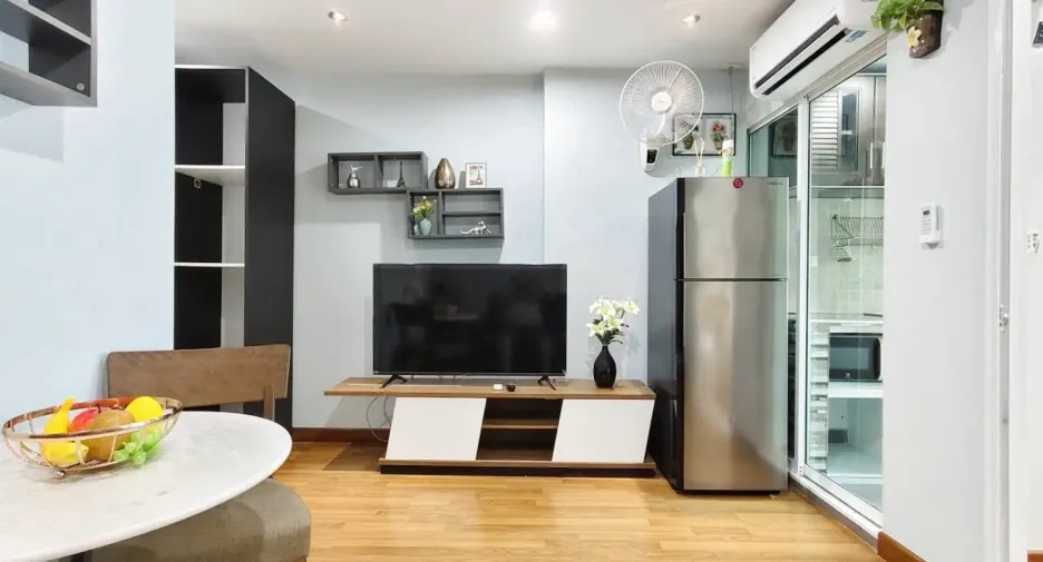 Wohnung zur Miete mit 1 Zimmer in Phra Khanong, Bangkok
